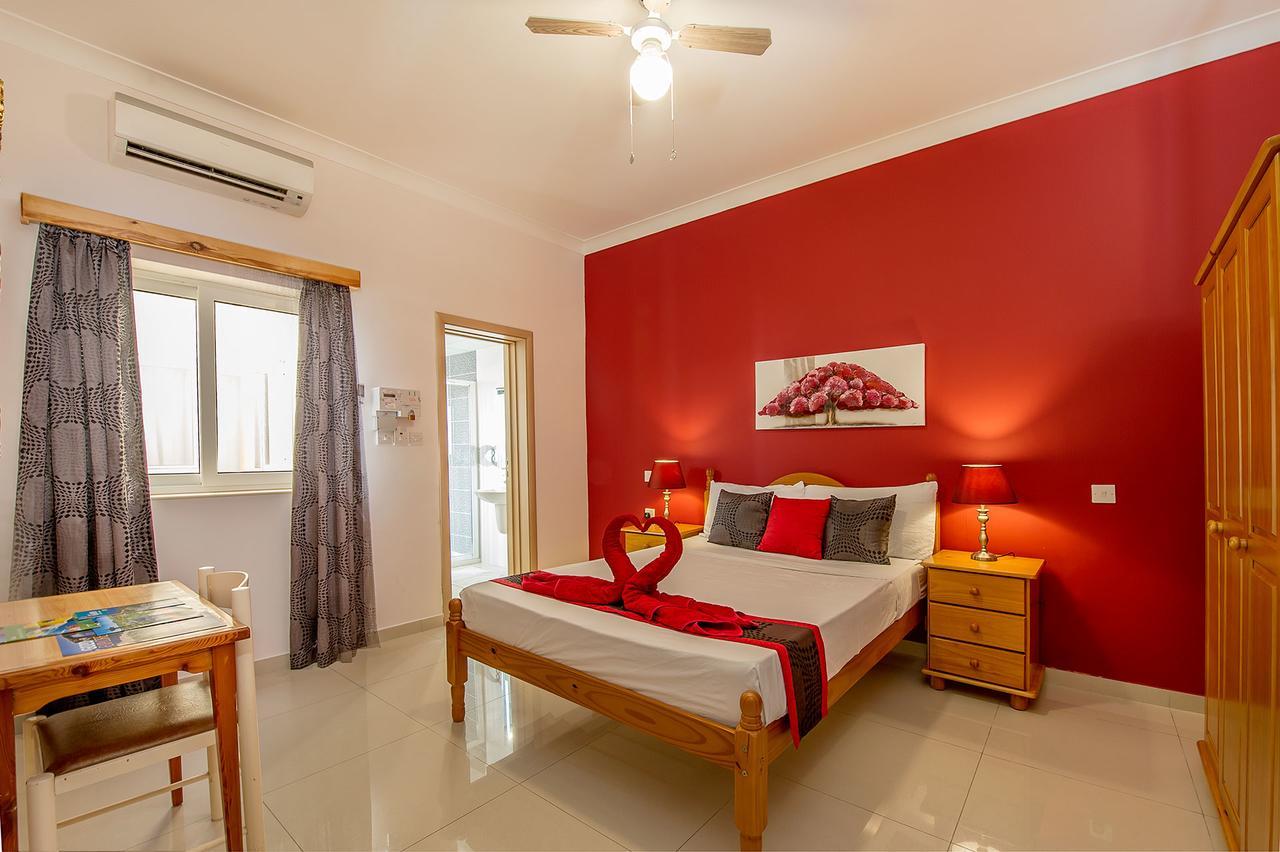 Electra Guesthouse Marsalforn Екстериор снимка